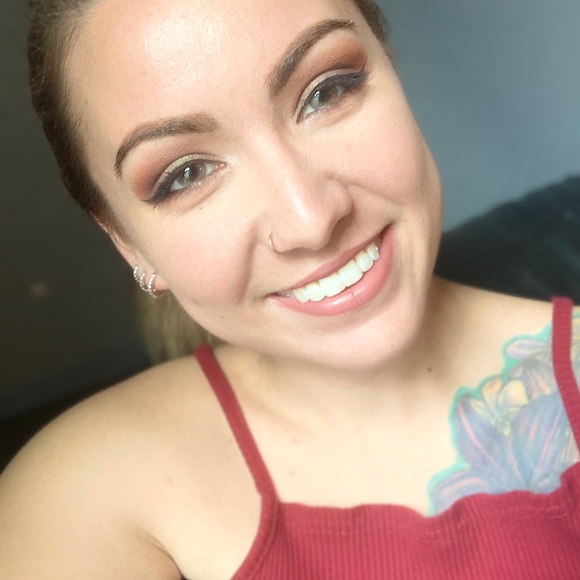 Profile Picture of Shantel Patterson (@shantellajean) on Poshmark