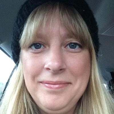 Profile Picture of Shelly Garrett (@LosingLocks) on Twitter