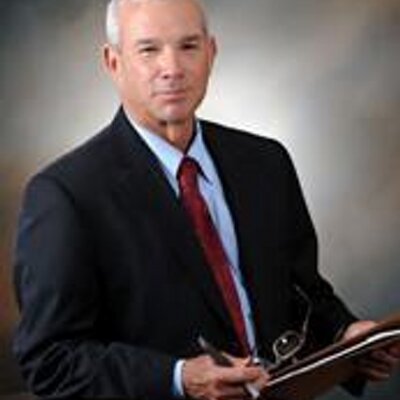 Profile Picture of Peter D. Aiken (@PeterHAiken) on Twitter