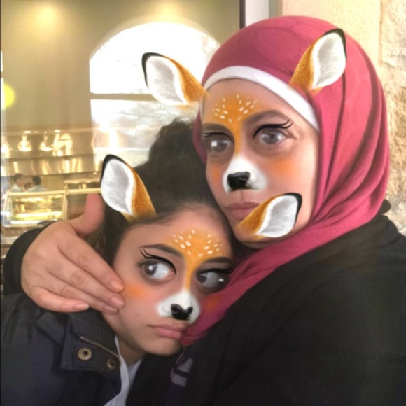 Profile Picture of Muna Mohammed (@munamohammed17) on Poshmark