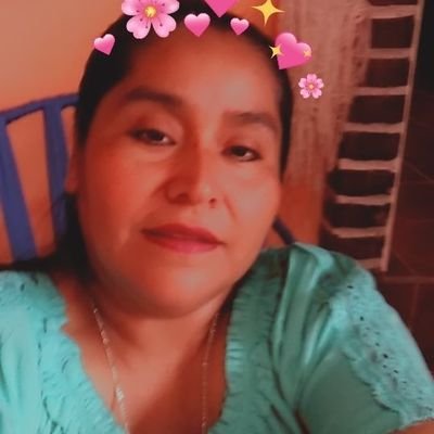 Profile Picture of Felisitas Solis (@solis_felicitas) on Twitter