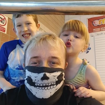 Profile Picture of Russell Cowell (@Cowell1987) on Twitter