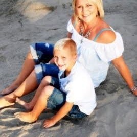 Profile Picture of Gretchen Mccrae (@mygretch) on Myspace