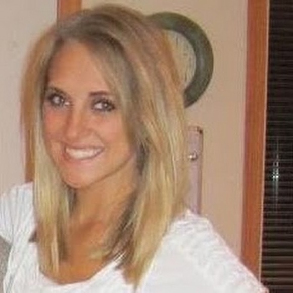 Profile Picture of Meghan Stumpf (@mstumpf17) on Poshmark