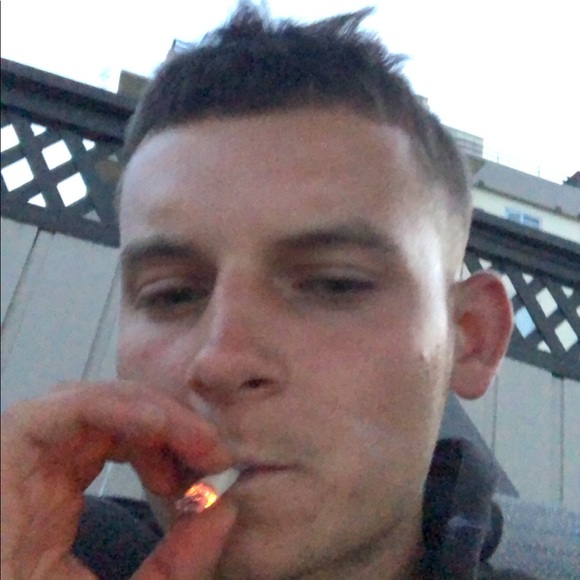 Profile Picture of Martin Sluka (@nocuteasu) on Poshmark