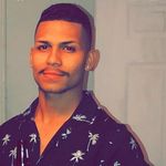 Profile Picture of Tyler Flores (@_tylerflores_) on Instagram