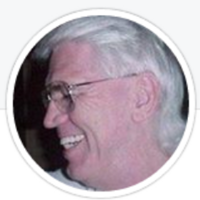 Profile Picture of Robert Royce (@SimplyLitTwit) on Twitter