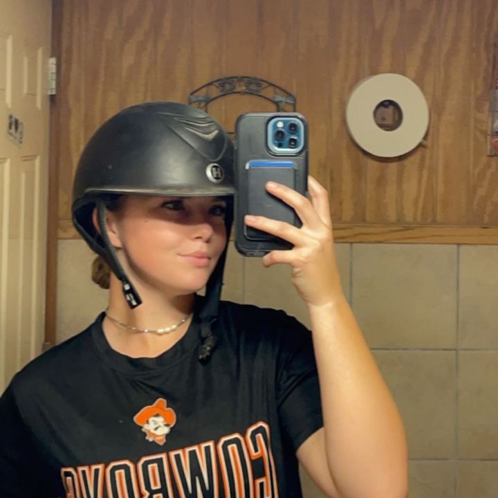 Profile Picture of Savannah Bart (@savannah._.eq1) on Tiktok