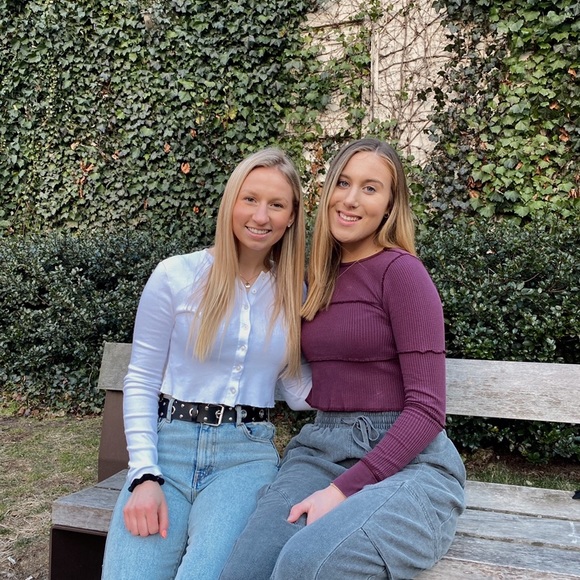 Profile Picture of Avery Dillon (@averyydillonn) on Poshmark