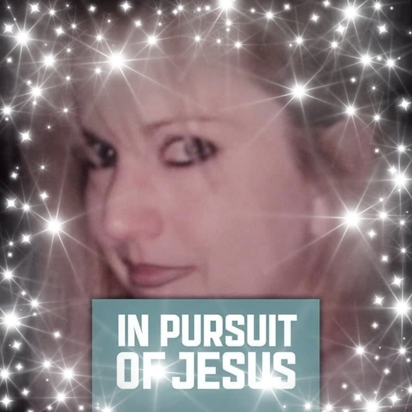 Profile Picture of Donna Singh (@ishabunny1) on Poshmark