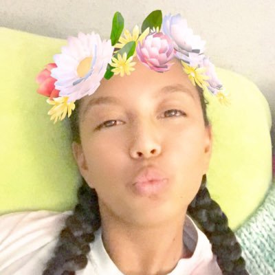 Profile Picture of Ivy Bean (@ivy_miyagii) on Twitter
