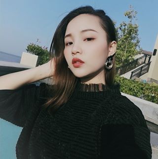 Profile Picture of Sabrina Chow (@sabrinachow24) on Facebook