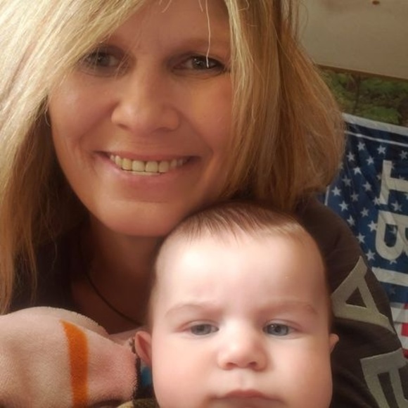 Profile Picture of Julianna Ungerank (@jungerank) on Poshmark