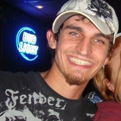 Profile Picture of Andrew Rucker (@andrewrucker84) on Twitter