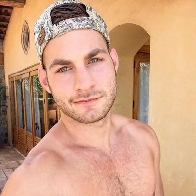 Profile Picture of Mark Ferraz (@FerrazMark) on Twitter