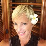 Profile Picture of Karen Schultz (@karenluvscats) on Instagram