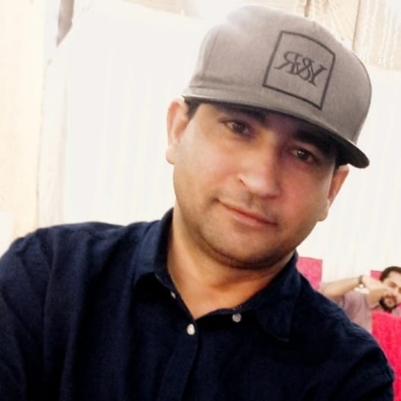 Profile Picture of Shakeel Ahmed (@khanhaajra) on Poshmark