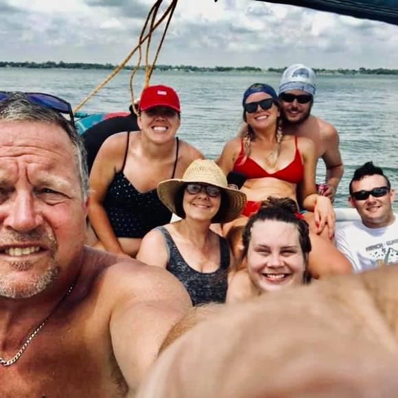 Profile Picture of Katelin Sprecker (@kspreck_12) on Poshmark