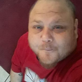 Profile Picture of Aaron Holladay (@aaron.holladay.338) on Facebook