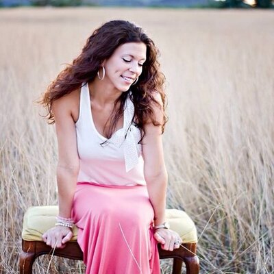 Profile Picture of Adrienne L. Holloway (@_adrienne) on Twitter