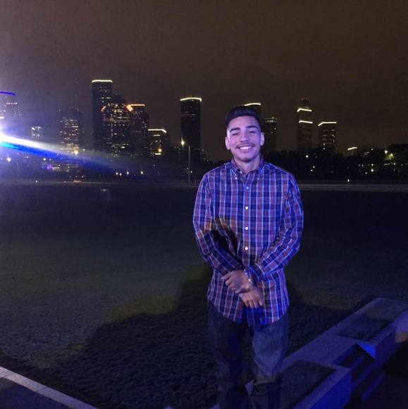 Profile Picture of Ivan Campos (@campos12ivan) on Poshmark