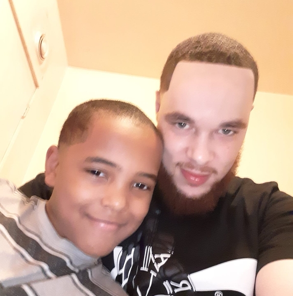 Profile Picture of Dominique Thompson (@reddest91) on Poshmark