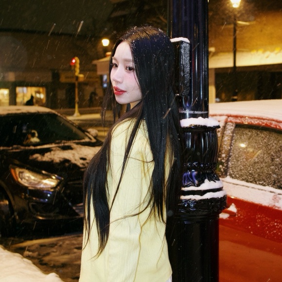 Profile Picture of Linh Linh (@linh2712) on Poshmark