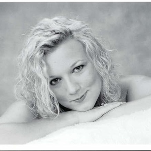 Profile Picture of Lorna Pearce (@lornaland) on Myspace
