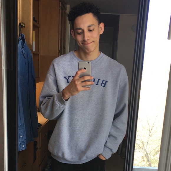 Profile Picture of Kristian Ramirez (@kris_ramirez10) on Poshmark