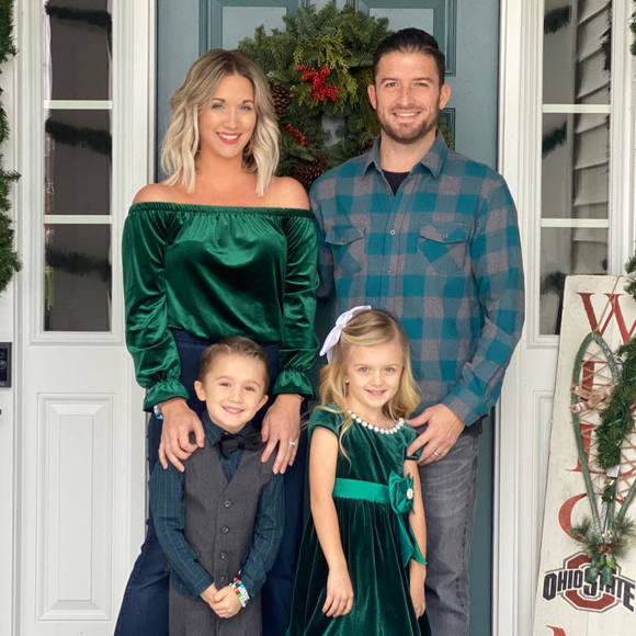 Profile Picture of Ashley Sams-suggs (@mrsashleyyy) on Poshmark