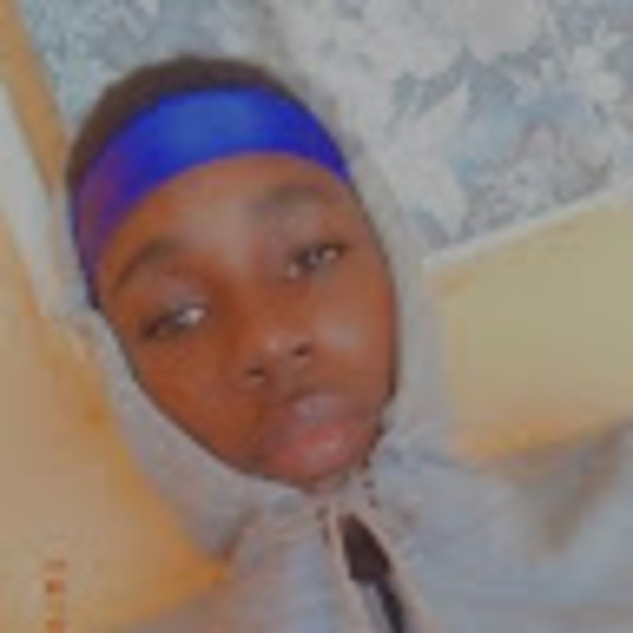 Profile Picture of Tyrees Phillips (@iamtyrees) on Poshmark