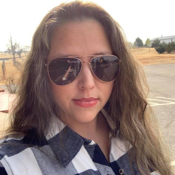 Profile Picture of Ashley Ruffner (@ashley3598) on Poshmark