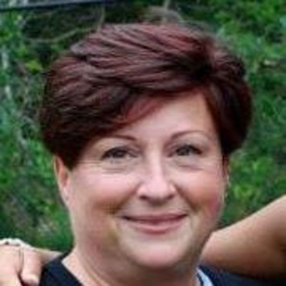 Profile Picture of Joann Conklin (@joannrich) on Poshmark