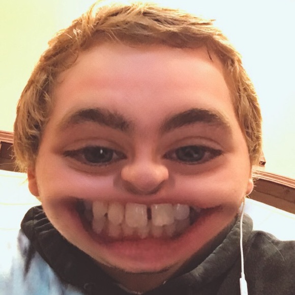 Profile Picture of Derek Ferrell (@derekferrell) on Poshmark