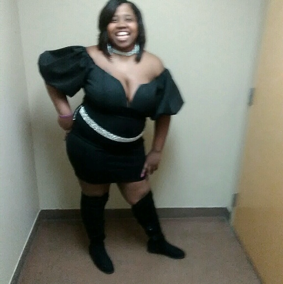 Profile Picture of Chandrea Mccracken (@shun1only) on Poshmark