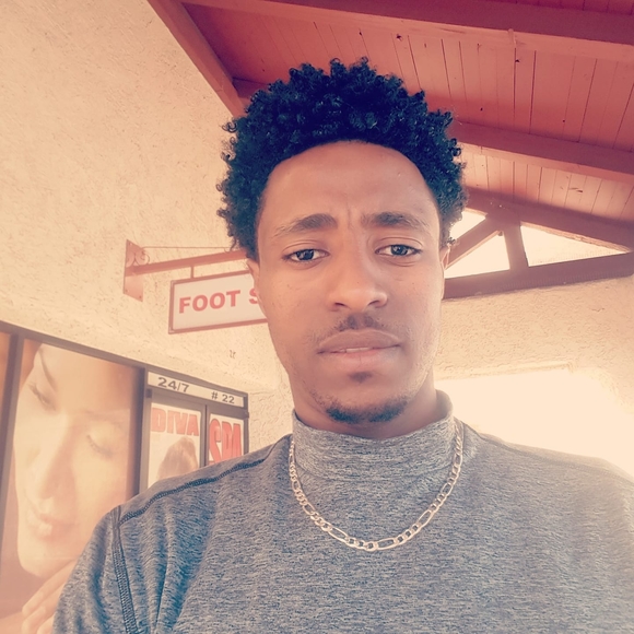 Profile Picture of Tesfay Tuemay (@tesfay55) on Poshmark