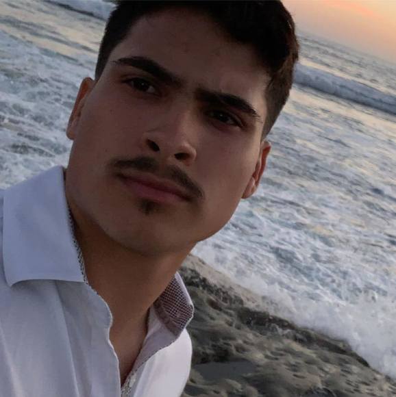 Profile Picture of Nathan Lopez machado (@datwaynate) on Poshmark