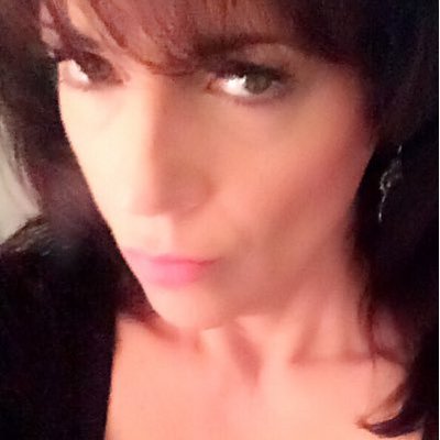 Profile Picture of Jacqueline Urgo (@JacquelineUrgo) on Twitter