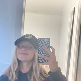 Profile Picture of keeley (@keeley_dono) on Pinterest