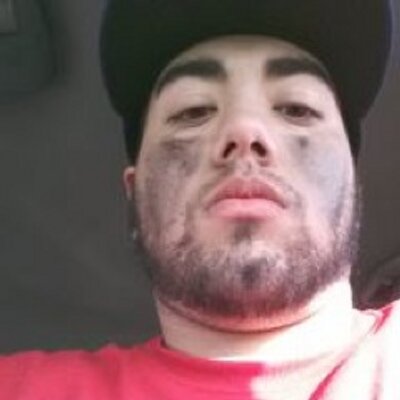 Profile Picture of Michael Reza (@MikeyRocks_17) on Twitter