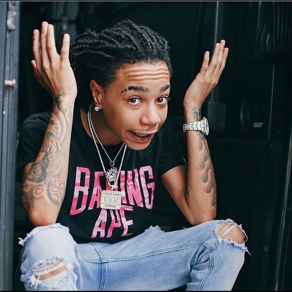 Ava Austin - Poshmark Profile Picture of Ava Austin (@guccibaby243) on Poshmark