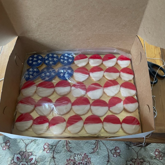 Profile Picture of Vanessa Delpezzo (@viacovetti) on Poshmark