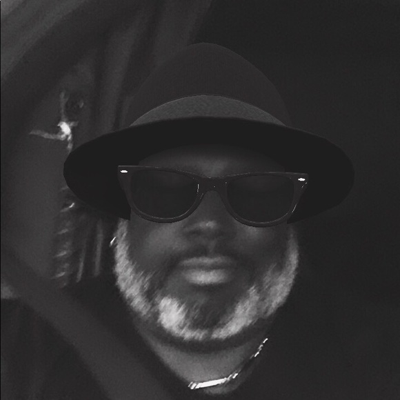 Profile Picture of Patrick Hinton (@phinton150) on Poshmark