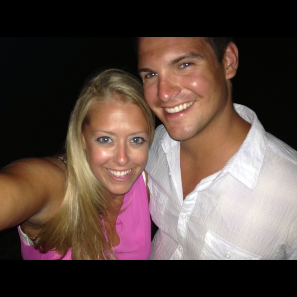 Profile Picture of Sarah Leidgen (@smehringer07) on Poshmark