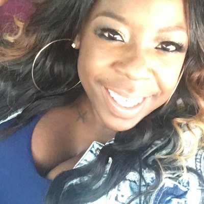 Profile Picture of Diona Davis (@ddouble_22) on Twitter