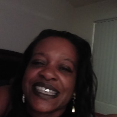 Profile Picture of Phyllis HunterGraves (@PhyllisHunterG3) on Twitter