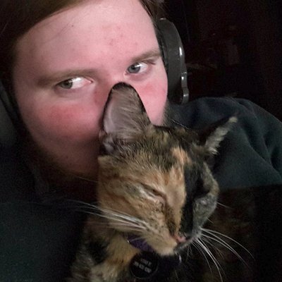 Profile Picture of Jon Hollister (@OllytheOld) on Twitter