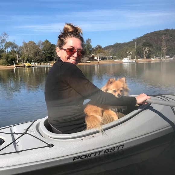 Profile Picture of Nicky Thomas (@nickythomas161) on Poshmark