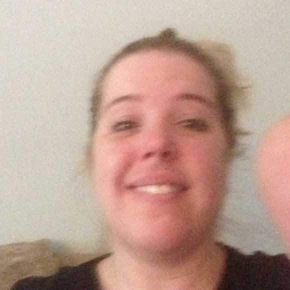 Profile Picture of Kim Beauregard (@kimbeauregard) on Poshmark