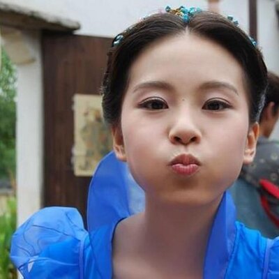 Profile Picture of Lily Yang (@980706lilyyang) on Twitter